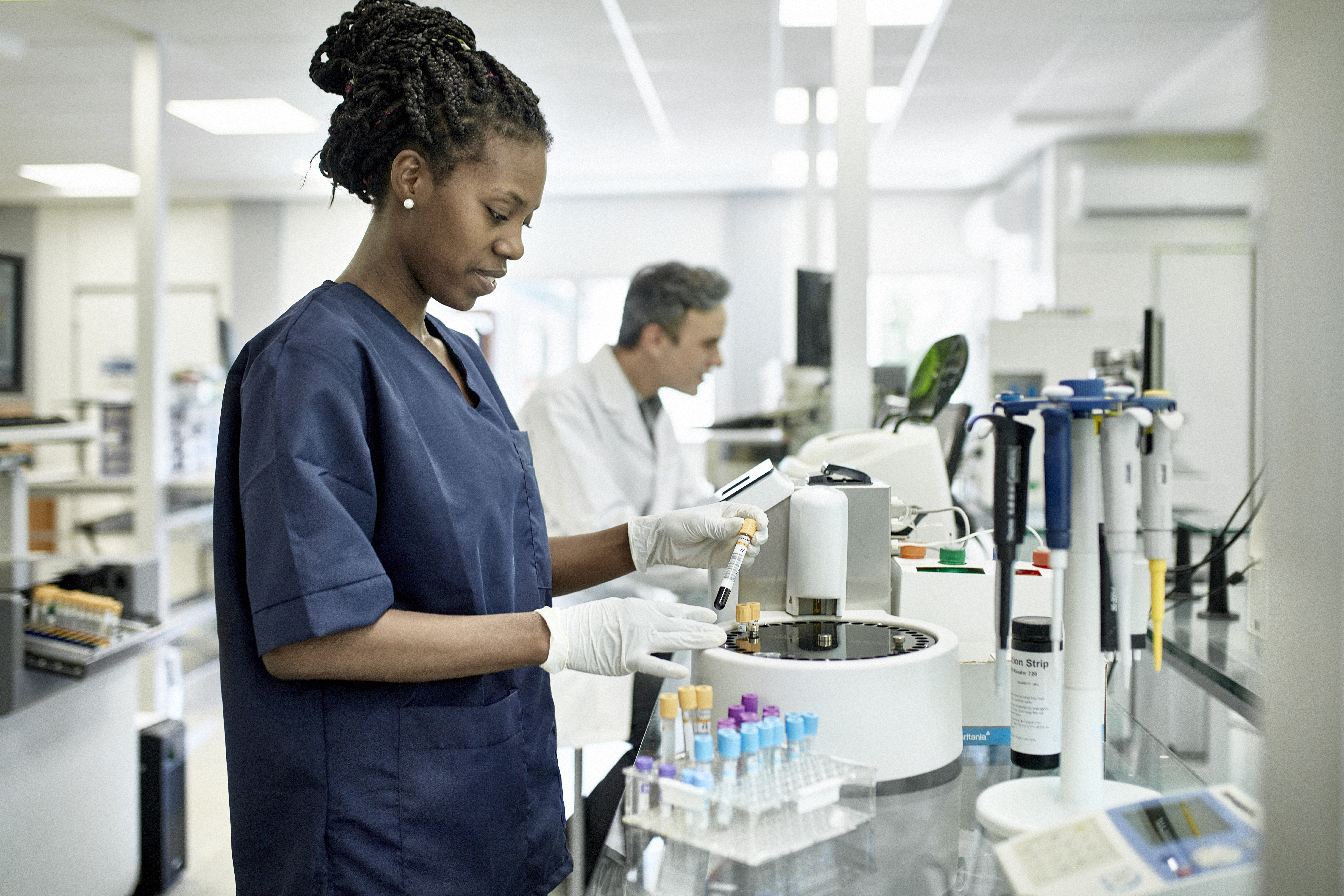 med tech worker