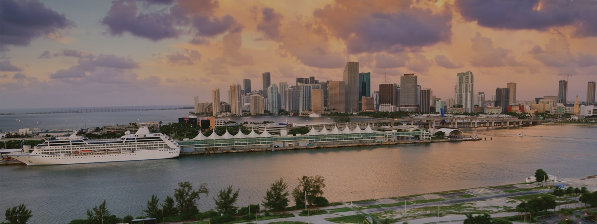 Florida panoramic skyline